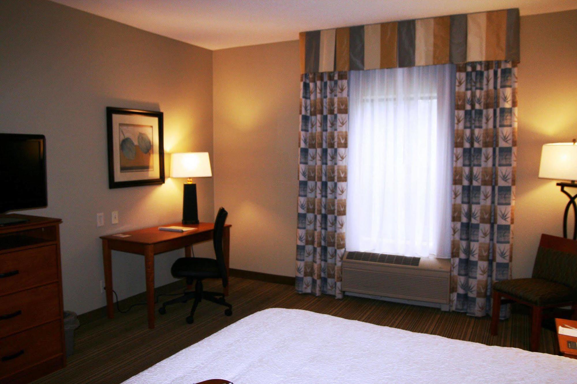 Hampton Inn Laporte La Porte Bagian luar foto