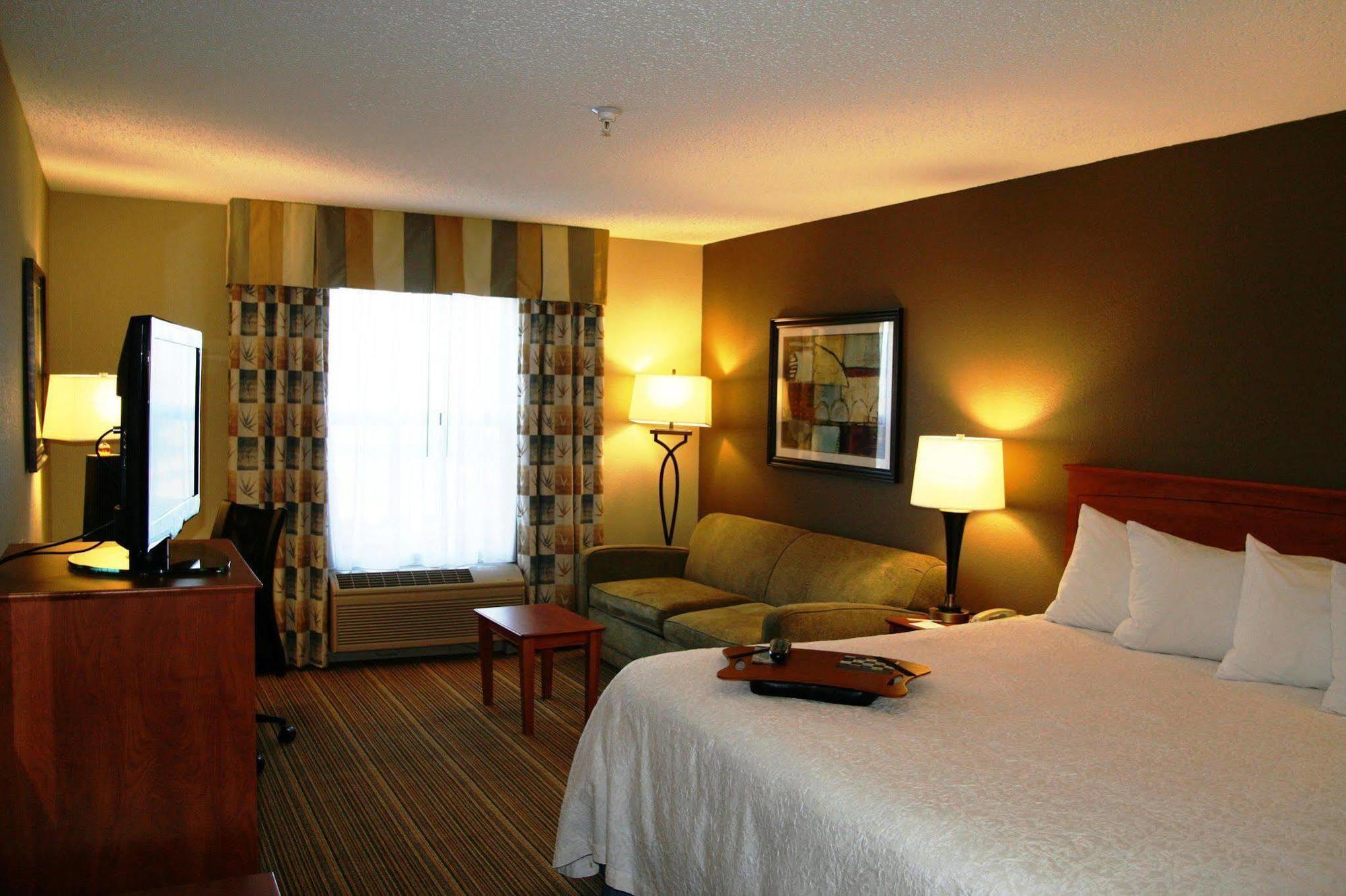 Hampton Inn Laporte La Porte Bagian luar foto